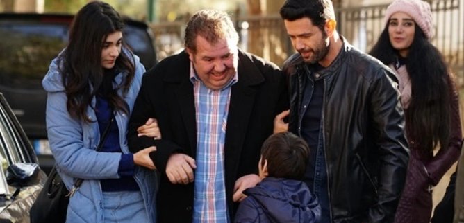 Турецкий сериал Никто не знает 26 серия