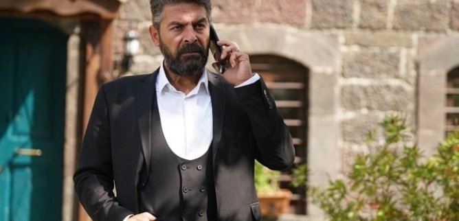 Турецкий сериал Истерзанная /  Ты расскажи, Карадениз 55 серия